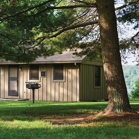 Hueston Woods Lodge And Conference Center College Corner Luaran gambar